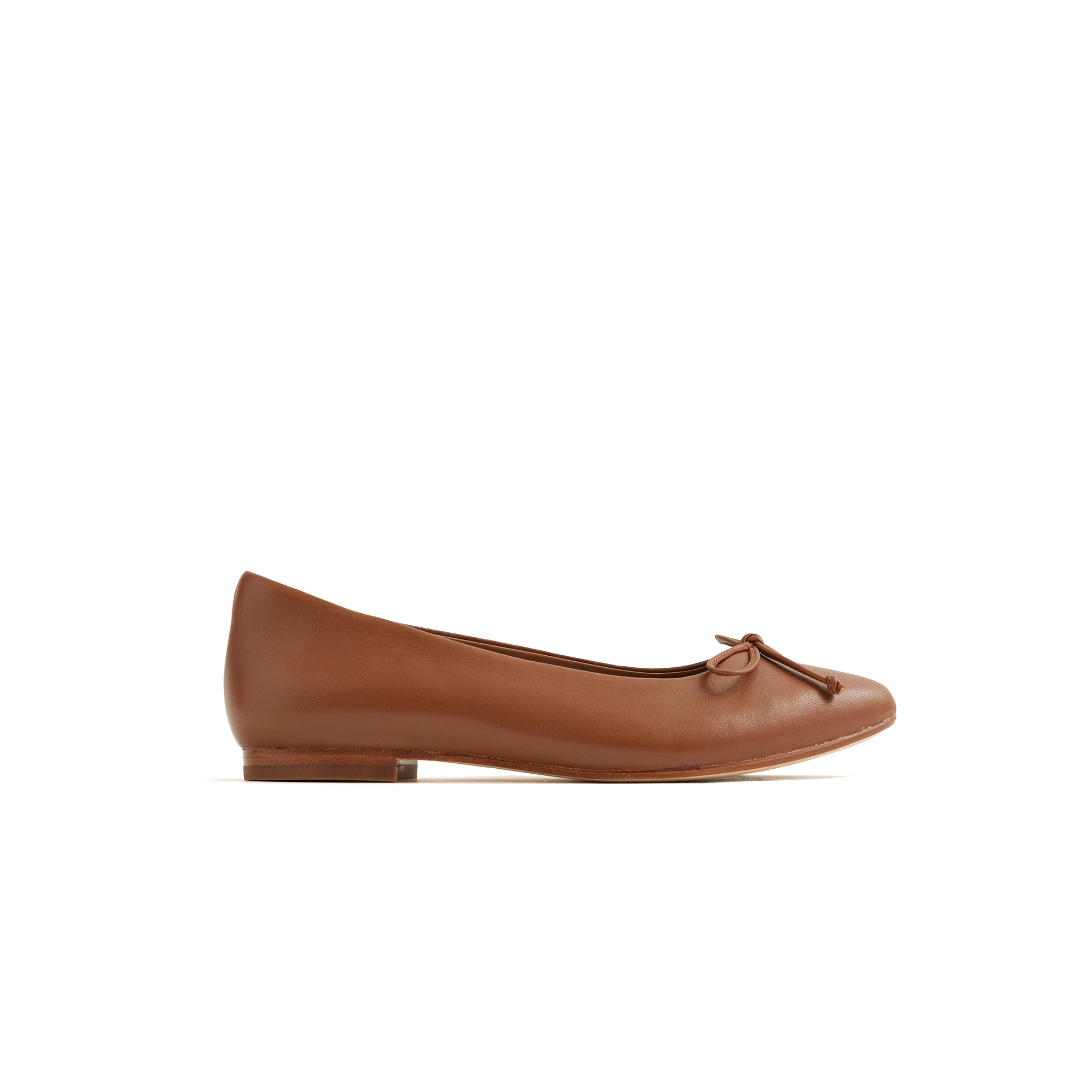 Italian Leather Pointed Bow Flat